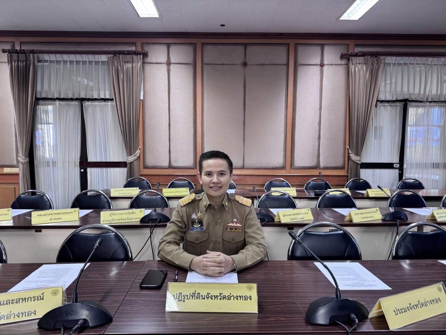 title - พิธีเปิดงาน “การนำคู่มือการบริหารจัดการโครงการอันเนื่องมาจากพระราชดำริเชิงพื้นที่ ด้วยกระบวนการแผนพัฒนาพื้นที่แบบบูรณาการไปสู่การปฏิบัติพื้นที่ภาคกลาง” เพื่อคุณภาพชีวิตที่ดีของประชาชน
